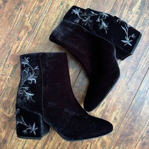 Kenneth Cole Reaction Renna Embroidered Boots